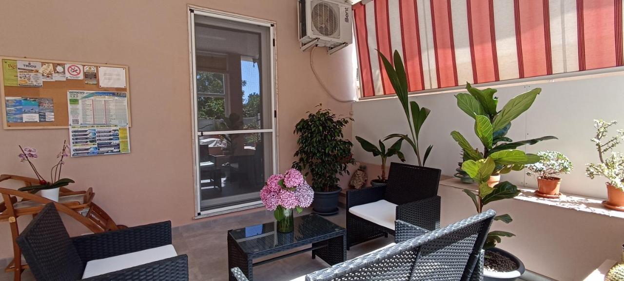 B&B Alghero Reina ภายนอก รูปภาพ